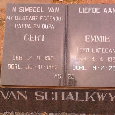 SCHALKWYK Gert, van 1915-1982 &amp; Emmie LATEGAN 1920-2009
