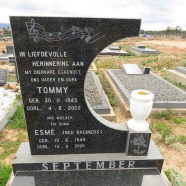 SEPTEMBER Tommy 1945-2002 & Esme BRUINERS 1945-2020