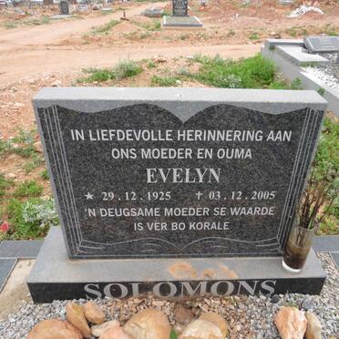 SOLOMONS Evelyn 1925-2005