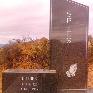 SPIES Luther 1920-1992