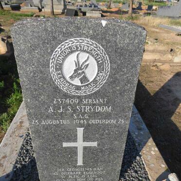 STRYDOM A.J.S. -1945