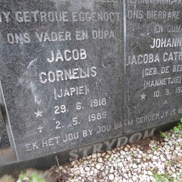STRYDOM Jacob Cornelis 1918-1989 & Johanna Jacoba Catherina DE BEER 1923-