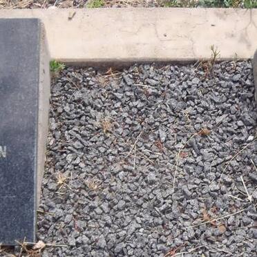 STADEN ? J., van 1919-1963 &amp; Connie 1914-1996