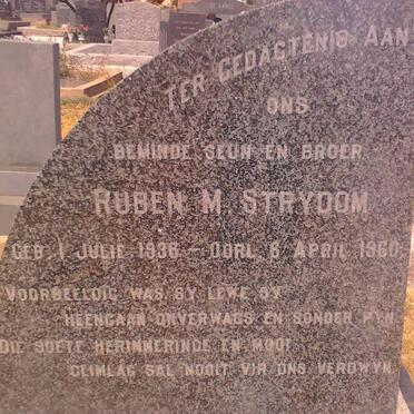 STRYDOM Ruben M. 1936-1960