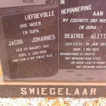 SWIEGELAAR Jacob Johannes 1914-1988 &amp; Beatrix Aletta STEYL 1917-1972
