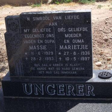 UNGERER Massie 1929-1993 &amp; Marietjie 1936-1997