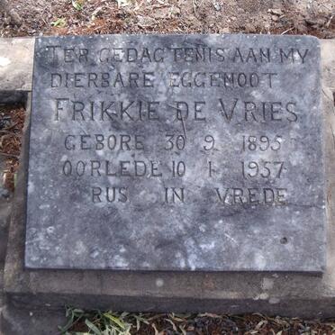 VRIES Frikkie, de 1895-1957