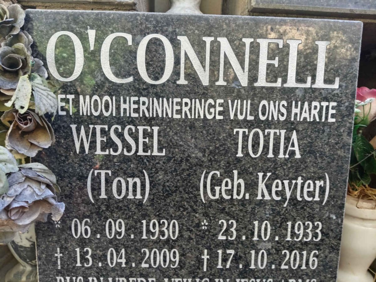 O'CONNELL Wessel 1930-2009 & Totia KEYTER 1933-2016