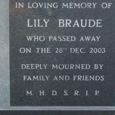 BRAUDE Lily  -2003