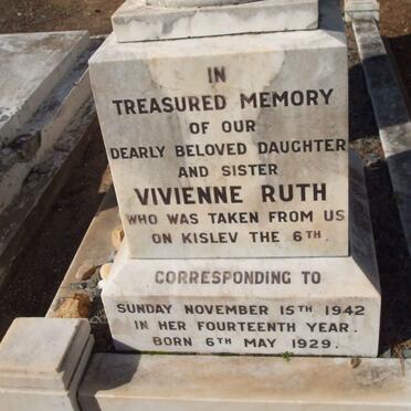 RUTH Vivienne 1929-1942