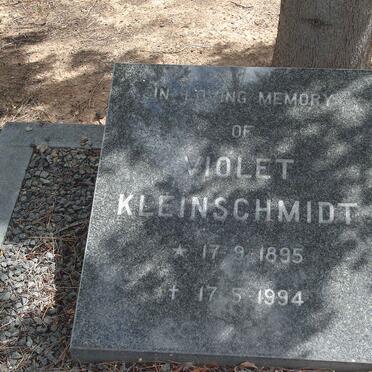 KLEINSCHMIDT Violet 1895-1994