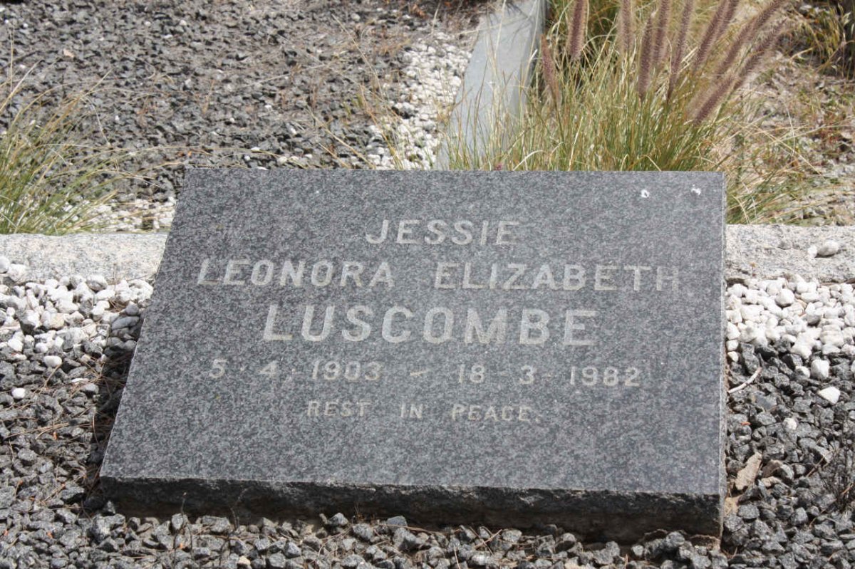 LUSCOMBE Jessie Leonora Elizabeth 1903-1982