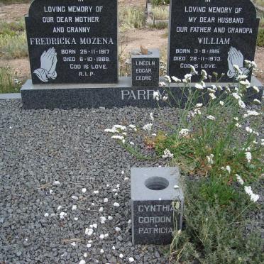 PARRY William 1915-1973 &amp; Fredricka Mozena 1917-1988