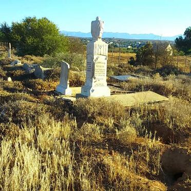 Western Cape, OUDTSHOORN district, Oudtshoorn, Onverwacht 143_1, farm cemetery