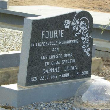 FOURIE Daphne Lilian 1916-2000