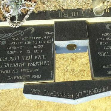 FOURIE Stephanus Petrus 1903-1978 &amp; Catharina Margaretha Eliza LODEWYK 1905-1989