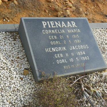PIENAAR Hendrik Jacobus 1894-1982 &amp; Cornelia Maria 1915-1981