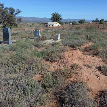Western Cape, OUDTSHOORN district, Kruisrivier, Welbedagt 150_2, farm cemetery