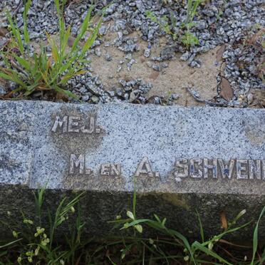 SCHWENKE M. :: SCHWENKE A.