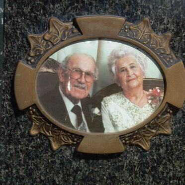 WAAL Willem Daniel, de 1909-1998 &amp; Aletta Helena LOUBSER 1911-2005