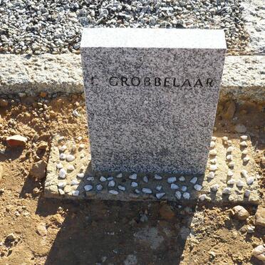 GROBBELAAR E.