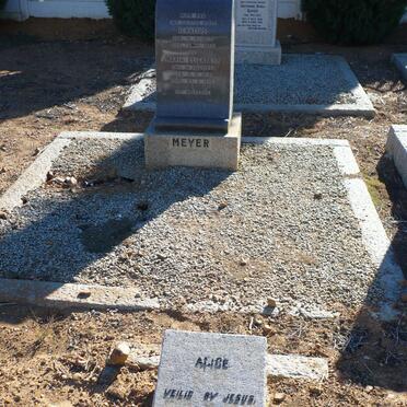 MEYER Ignatius 1868-1933 &amp; Maria Elizabeth DE VILLIERS 1878-1950::Alice