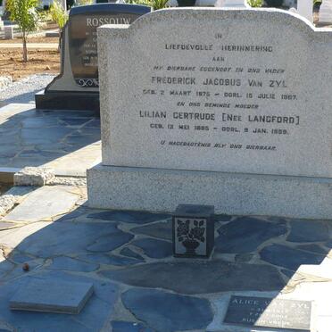ZYL Frederick Jacobus, van 1975-1957 &amp; Lilian Gertrude LANGFORD 1885-1959
