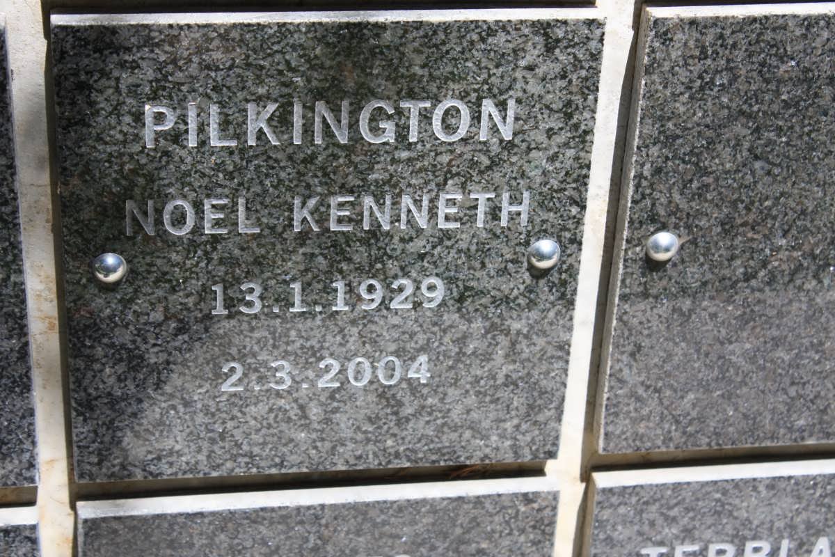 PILKINGTON Noel Kenneth 1929-2004