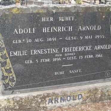 ARNOLD Adolf Heinrich 1891-1955 &amp; Emilie Ernestine Fredricke SINGE 1896-1961