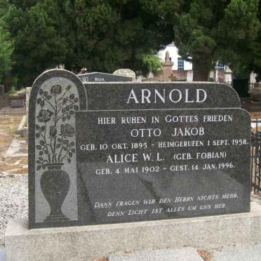 ARNOLD Otto Jakob 1895-1958 &amp; Alice W.L. FOBIAN 1902-1996