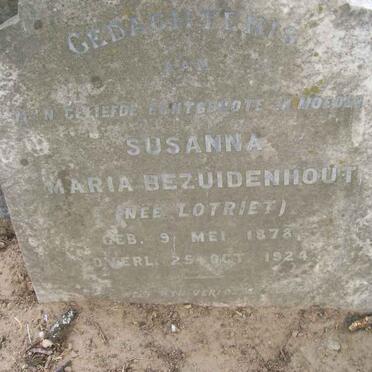 BEZUIDENHOUT Susanna Maria nee LOTRIET 1878-1924