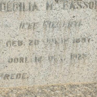 BASSON Hendrina nee COETZEE 1890-1918 :: BASSON Cecilia M. nee RIEKERT 1897-1925