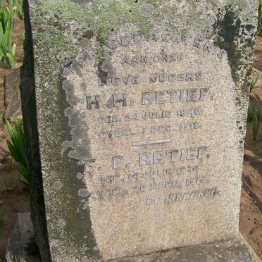 RETIEF H.H. 1840-1918 :: RETIEF F.P. 1834-1919