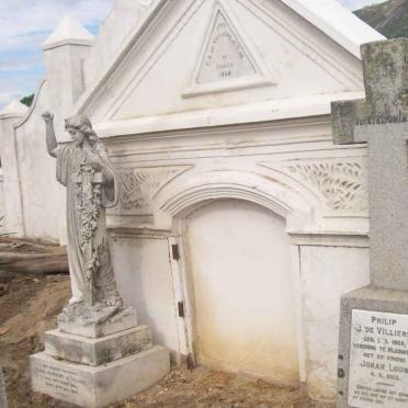 VILLIERS, de family grave