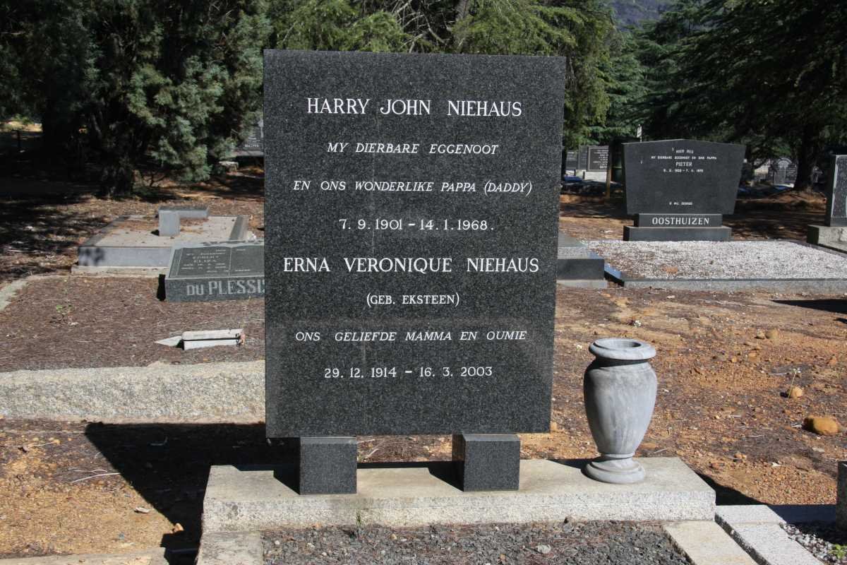 NIEHAUS Harry John 1901-1968 &amp; Erna Veronique EKSTEEN 1914-2003