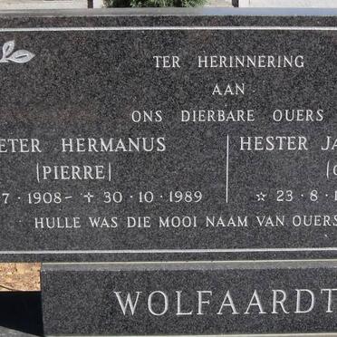 WOLFAARDT Pieter Hermanus 1908-1989 & Hester Jacoba Wilhelmina WIESE 1907-1987