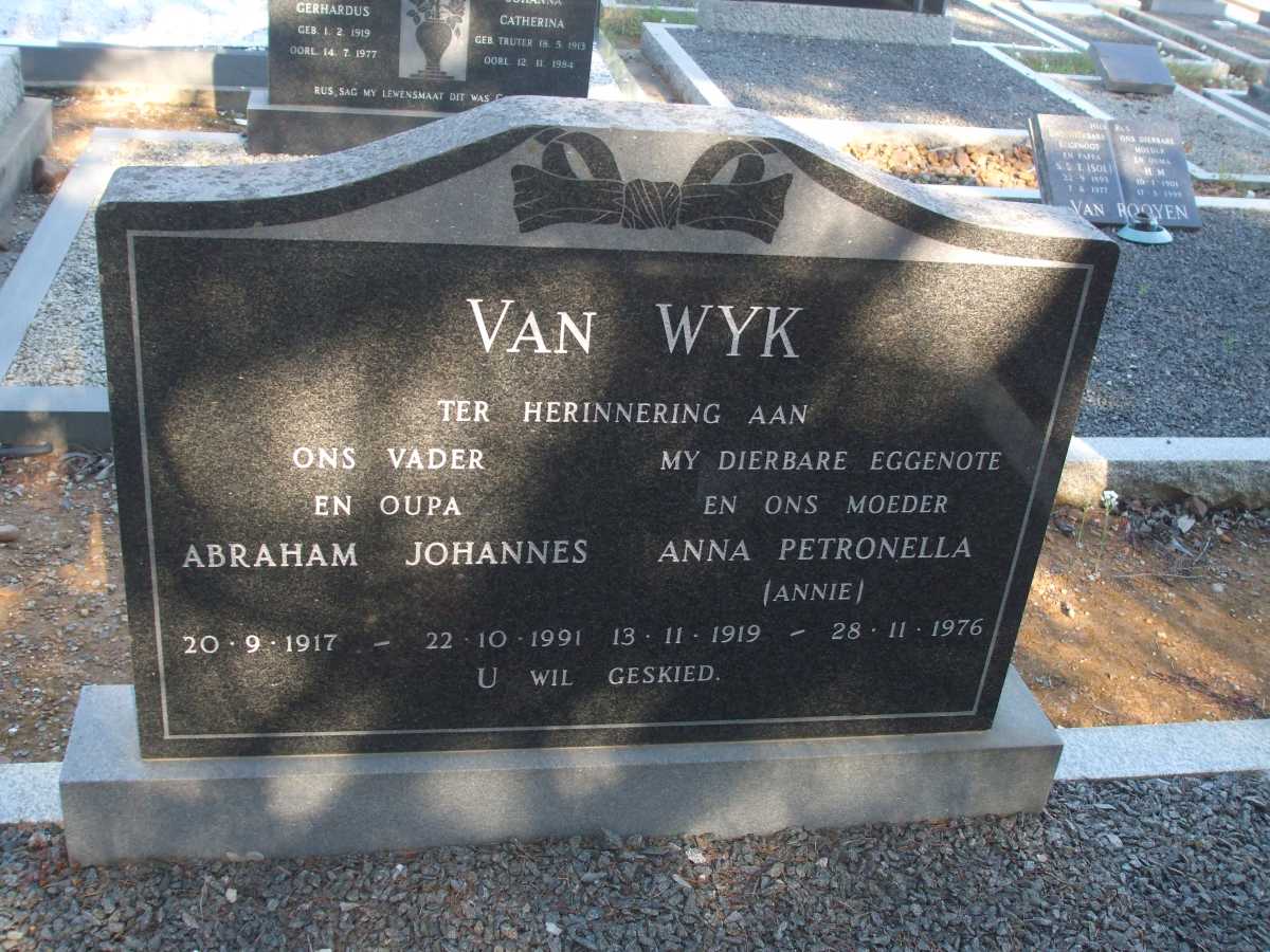 WYK Abraham Johannes, van 1917-1991 & Anna Petronella 1919-1976