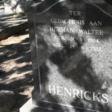 HENRICKS Herman Walter 1904-1922