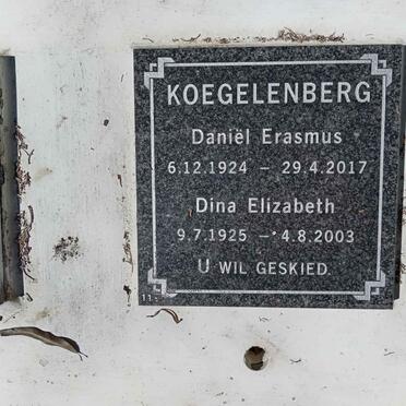 KOEGELENBERG Daniel Erasmus 1924-2017 &amp; Dina Elizabeth 1925-2003