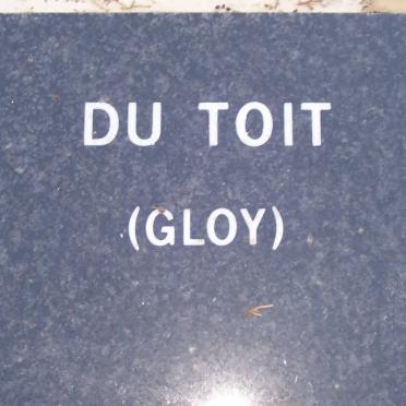 TOIT, du nee GLOY