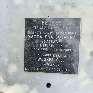 BEUKES Wessel C.J. 1953-2018 &amp; Magdalena Susanna BESTER 1955-2009