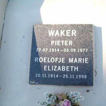 WAKER Pieter 1914-1977 &amp; Roelofje Marie Elizabeth 1914-1998