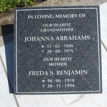 ABRAHAMS Johanna 1886-1976 :: BENJAMIN Freda S. 1918-1994