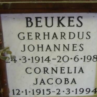 BEUKES Gerhardus Johannes 1914-1986 &amp; Cornelia Jacoba 1915-1994