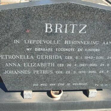 BRITZ Petronella Gerrida 1940-1971 :: Anna Elizabeth 1967-1971 :: Johannes Petrus 1970-1971 