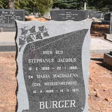 BURGER Stephanus Jacobus 1898-1968 &amp; Maria Magdalena MEISSENHEIMER 1898-1971