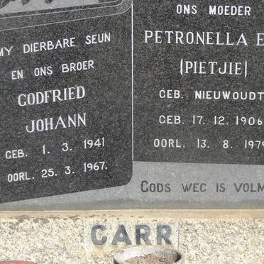 CARR Godfried Johann 1941-1967 &amp; Petronella E.J. NIEWOUDT 1906-1979