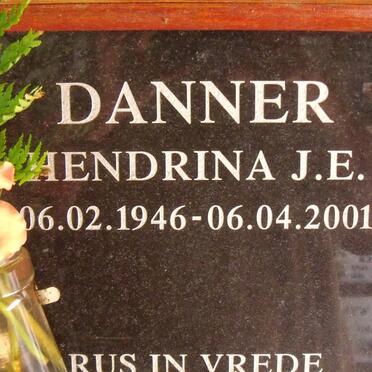 DANNER Hendrina J.E. 1946-2001