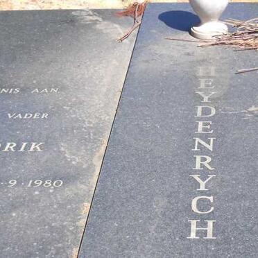 HEYDENRYCH Dirk Hendrik 1900 -1980 &amp; Anna Margaretha DE VILLIERS 1903-1977