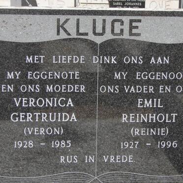 KLUGE Emil Reinholt 1927-1996 &amp; Veronica Gertruida 1928-1985